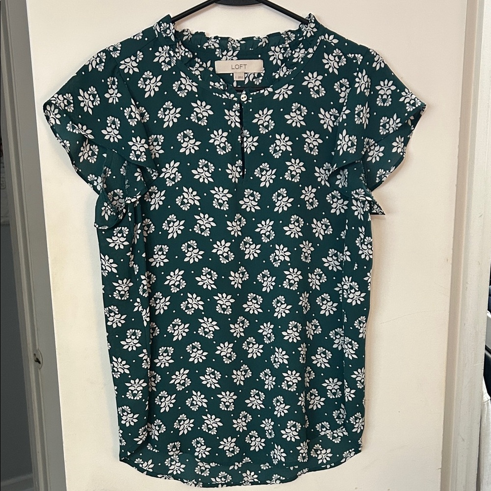 LOFT Green and White Patterned Blouse